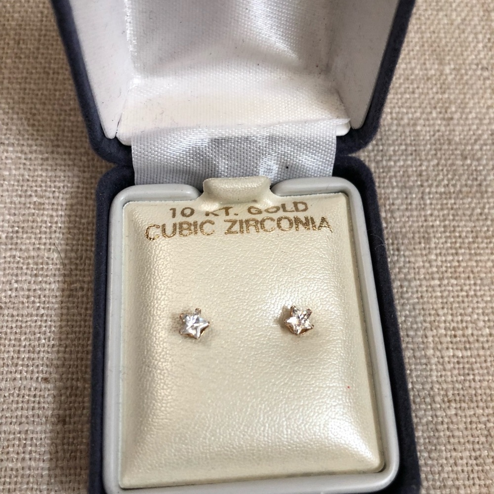 Small earrings
